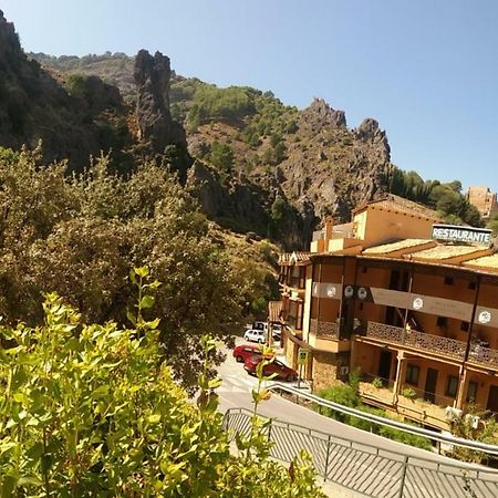 Alojamiento Mirador Del Castillo La Iruela Ngoại thất bức ảnh
